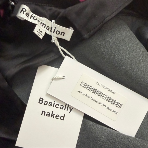 NWT Reformation Jeany Silk Halter Maxi Dress Gown in Night Iris Floral - Picture 9 of 9